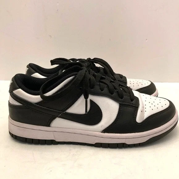 Nike Black and White Dunk Sneakers Women's 7.5 DD1503-101 - Picture 2 of 10